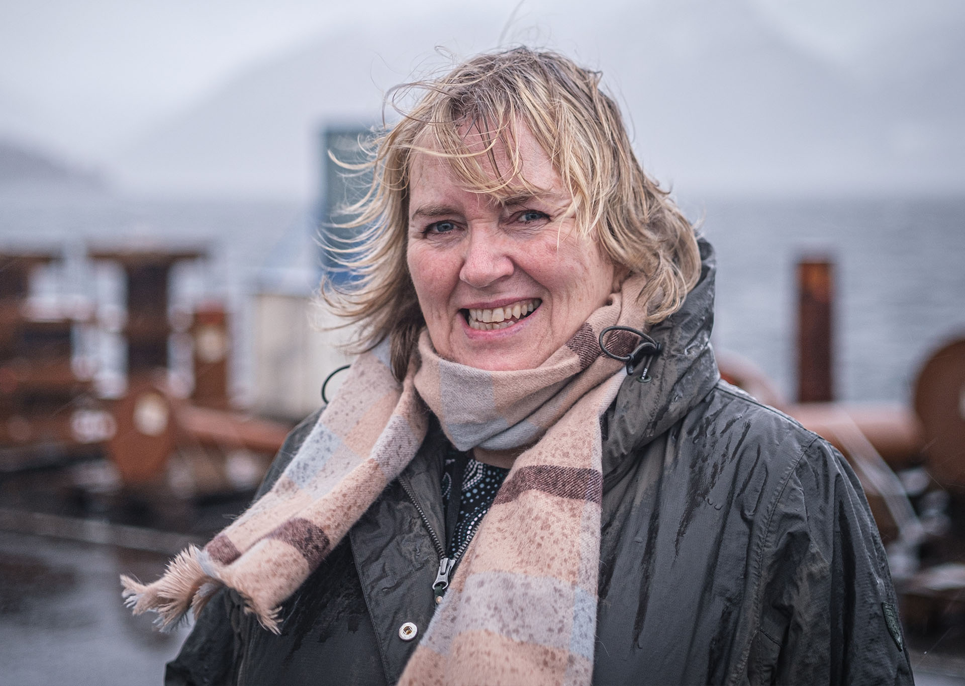Anita Steinnes i friskt vestlandsvær